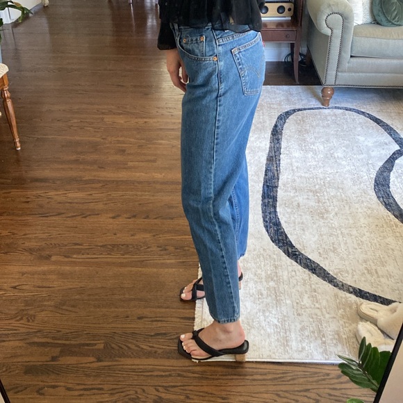 Levi’s 550 relaxed taper jeans - Picture 4 of 11